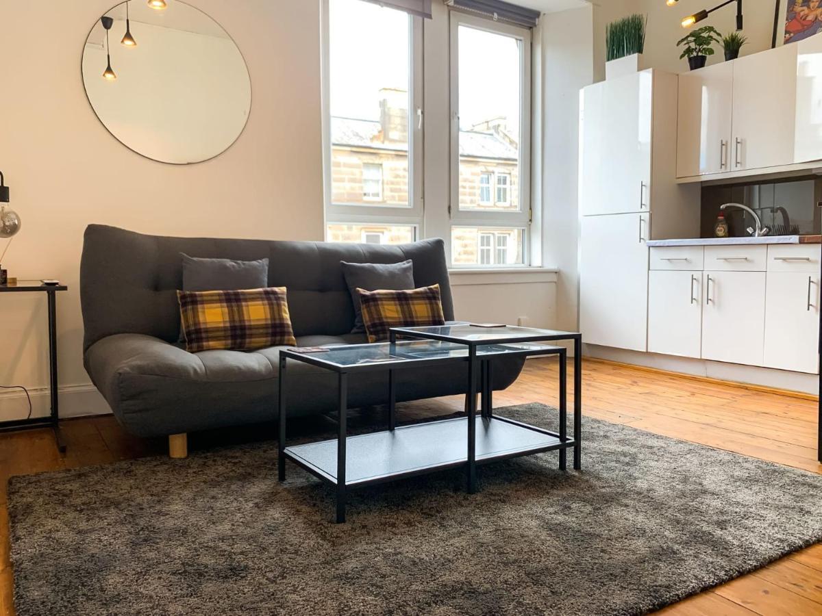 Artsy Modern 1Br Home In Abbeyhill Эдинбург Экстерьер фото